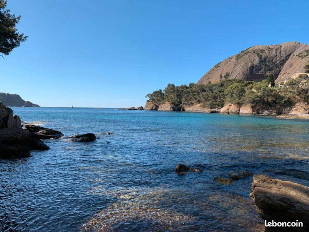 Logement Climatise Avec Jardin Et Parking Pour 2 Personnes En Bord De Plage Daire La Ciotat Dış mekan fotoğraf